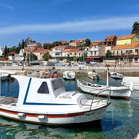 Bertie's - Comfort One Bedroom With Balcony And Sea View A3