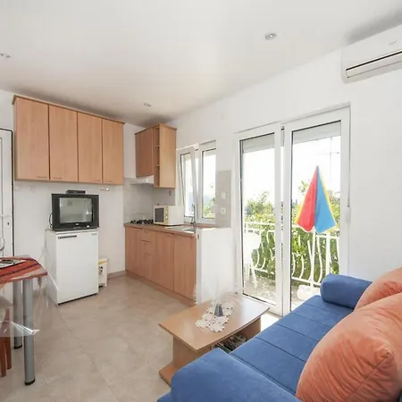 Bertie's - Comfort One Bedroom With Balcony And Sea View A3 *