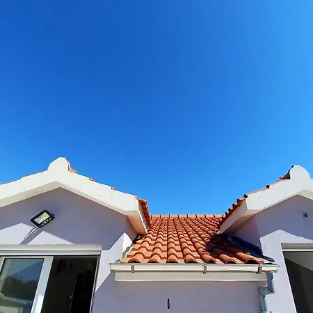 Bertie's - Comfort One Bedroom With Balcony And Sea View A3 * Smokvica